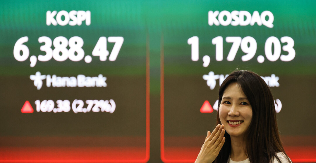 코스피 6388.47로 사상 최고치 ...