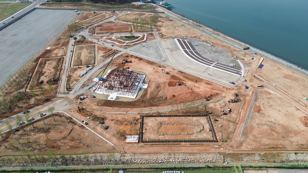 민형배·김영록, 여수섬박람회 주행사장...