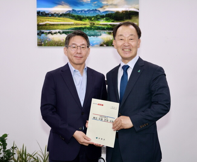 유명현 산청군수, 중앙부처 순회 국비...
