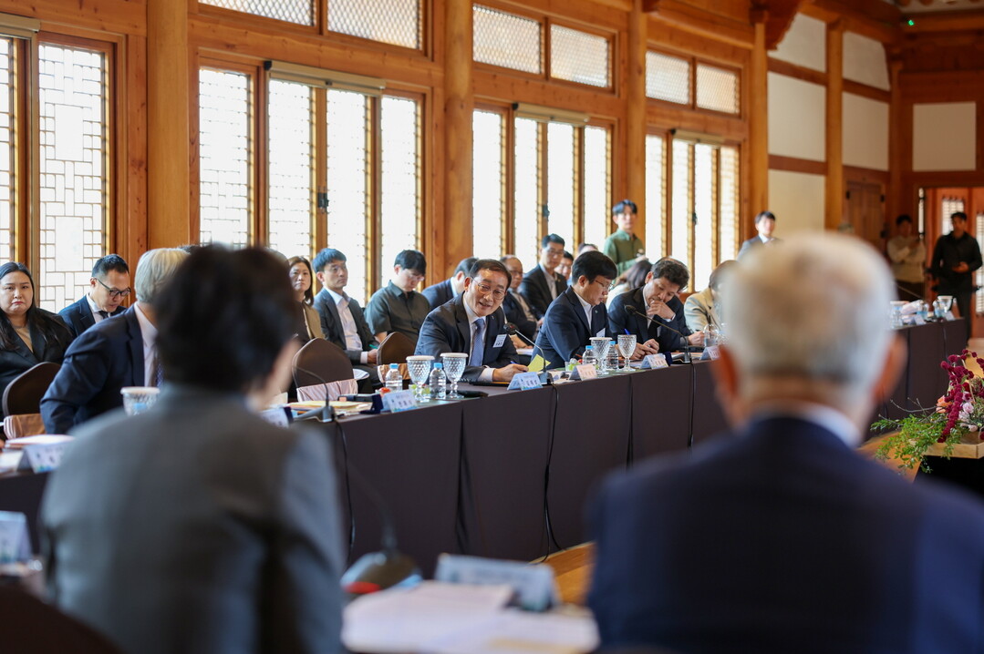 이재각 진도군수, 농어촌 기본소득 선...